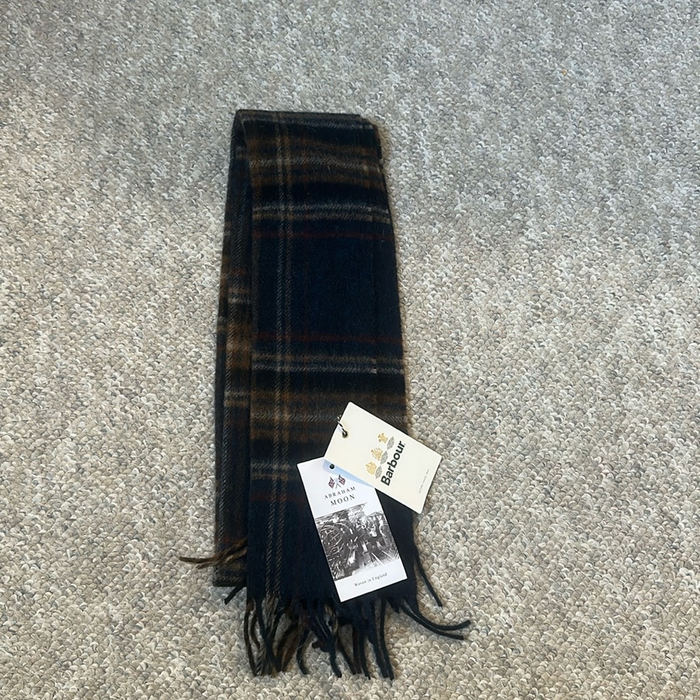 NWT! Barbour Blue Plaid Scarf